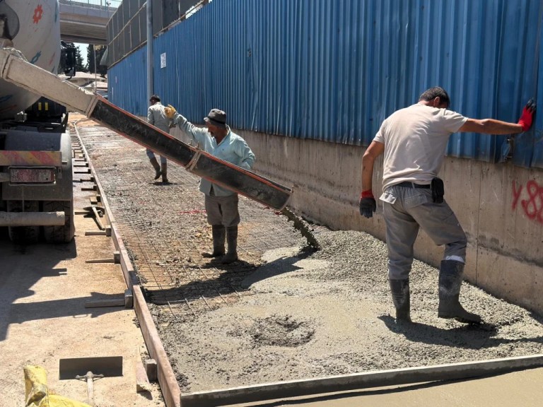 Darıca Dutluk Sokak’ta üstyapı çalışmaları hız kesmiyor