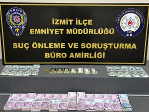 Sahte altın dolandırıcılarına suçüstü!