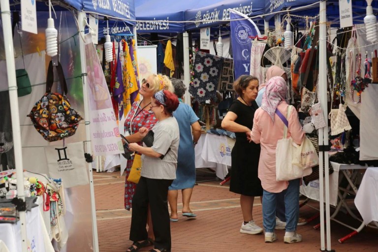 Gölcük'te El Sanatları Festivali Başlıyor