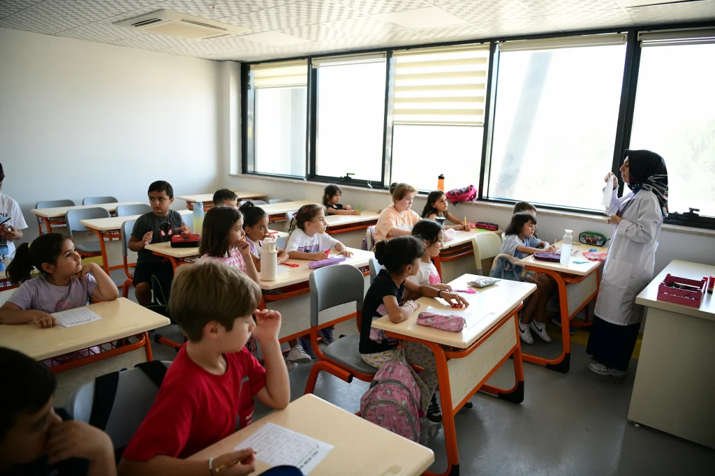 Bilgi Evleri'nde yaz kursları renkli geçiyor - 2. görsel