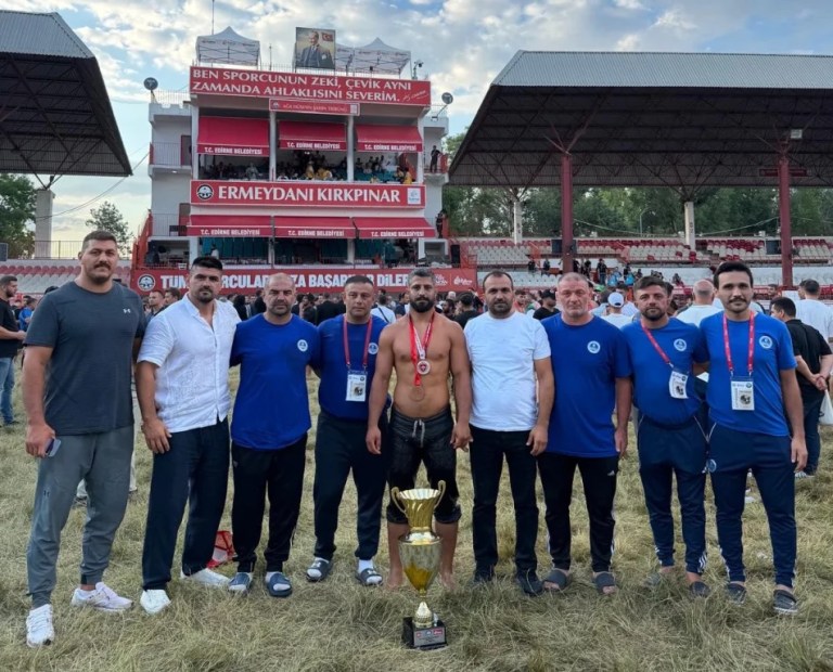 Kırkpınar'da Seçkin Duman rüzgarı esti!