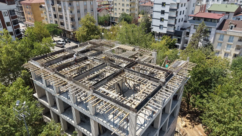 Çayırova'da yeni merkezin kaba inşaatı bitiyor - 3. görsel