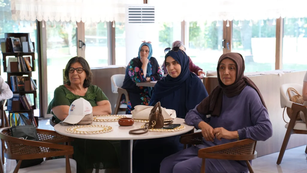Ana Kafe'de farkındalık dolu söyleşi!