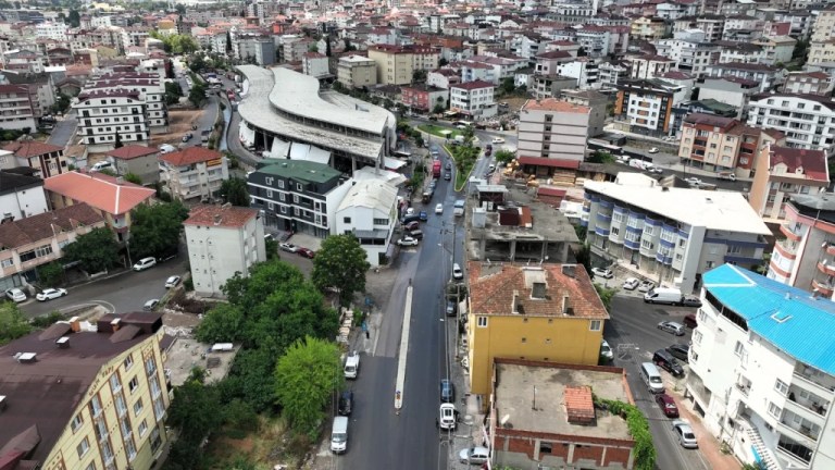 Uğur Mumcu Caddesi modernleşiyor - 3. görsel