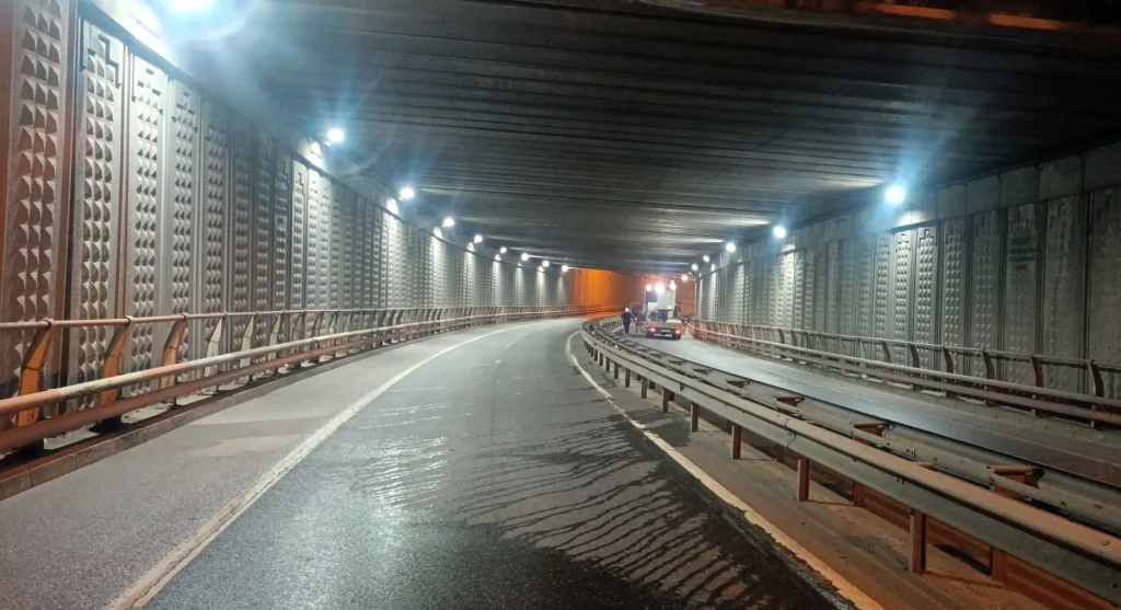 Gebze'deki alt geçit ışıl ışıl oldu