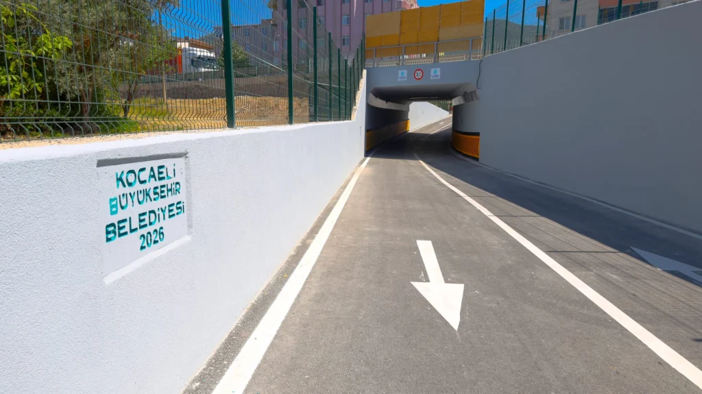 Gölcük Ulaşlı Alt Geçidi trafiğe açıldı! - 2. görsel