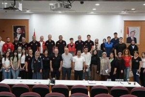 Kartepe Belediyesi Personeline Afet Eğitimi Verildi