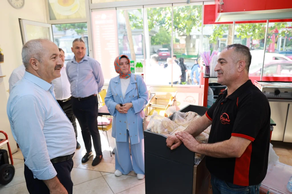 Başkan Büyükgöz Arapçeşme esnafıyla buluştu