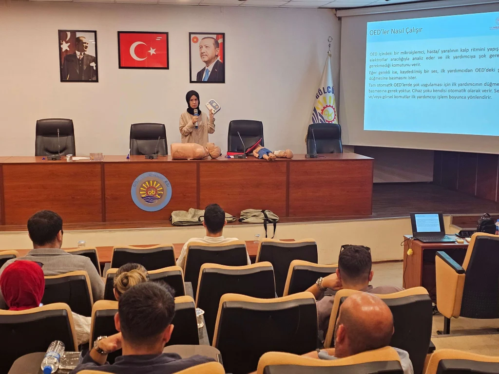 Gölcük Belediyesi personeline ilk yardım eğitimi - 2. görsel