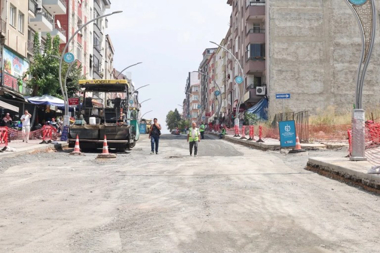 Gebze'de Şehit Numan Dede Caddesi yenileniyor