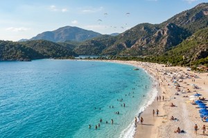 Ölüdeniz Avrupa’nın en değerli 4. plajı oldu