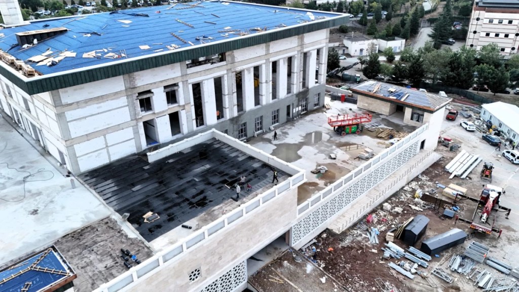 Umuttepe Camii ve Otopark Projesi Tamamlanıyor