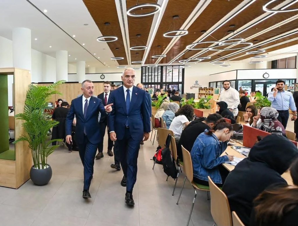Bakan Ersoy Kocaeli'deki projeleri inceledi - 2. görsel