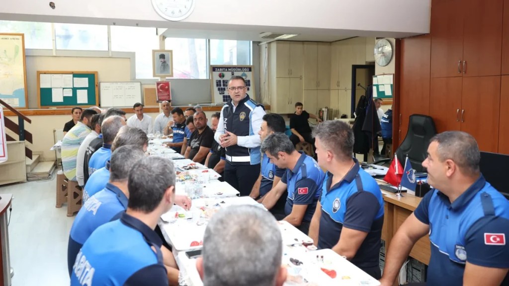 Başkan Gökçe zabıta ekipleriyle buluştu