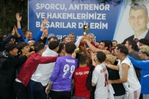 Başkanlık Kupası’nda şampiyon Ulaşlıspor