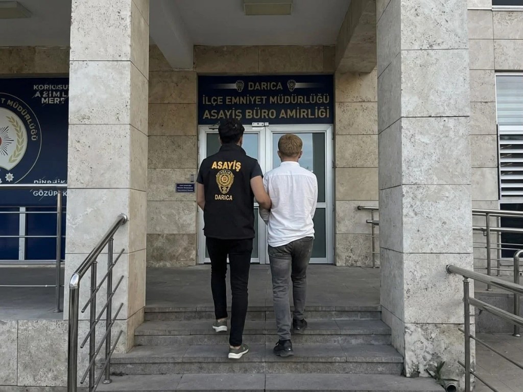 Darıca'da silahlı tehdit şüphelileri tutuklandı!