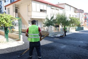 Darıca’da yollar asfaltla yenileniyor