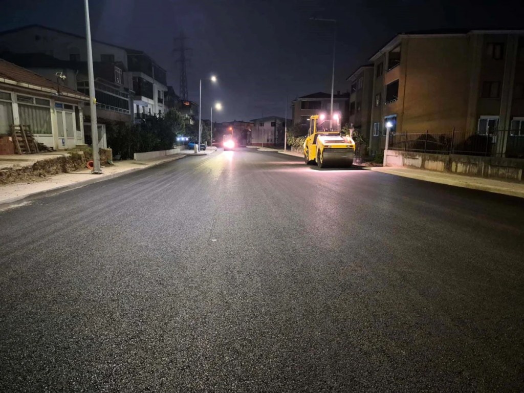 Gölcük'te Koca Yusuf Caddesi yenilendi