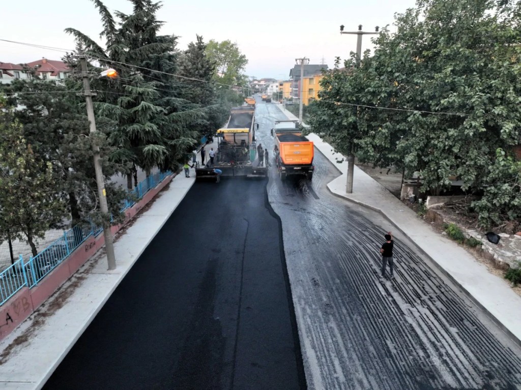 Gölcük'te Koca Yusuf Caddesi yenilendi - 2. görsel
