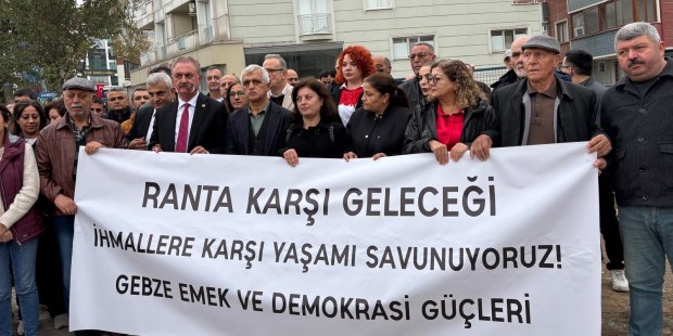 Gebze Akse Sapağı faciasının ardından bir yıl geçti ama bir arpa boyu yol alınamadı!