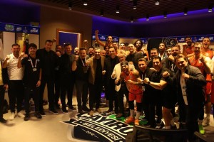 Çayırova Belediyesi ligde ilk galibiyetini aldı