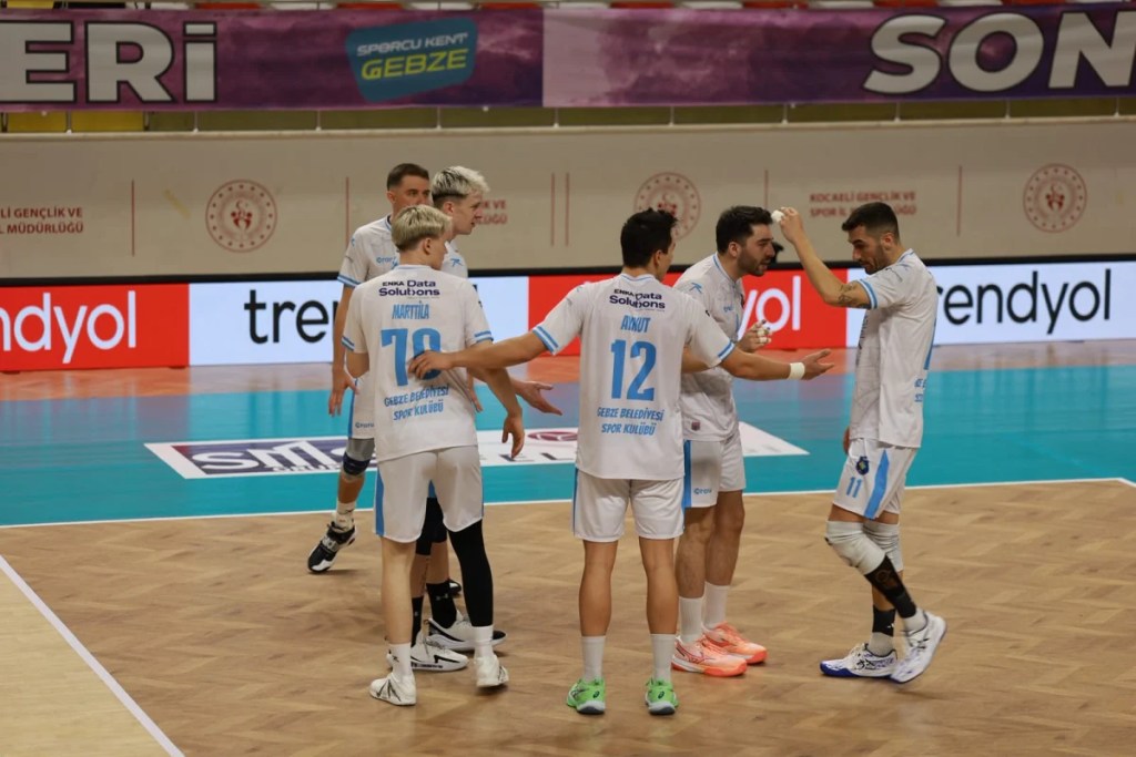 Gebze Belediyespor evindeki ilk maçı kazandı - 2. görsel