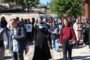 Gençler Eskişehir’i edebiyatla keşfetti