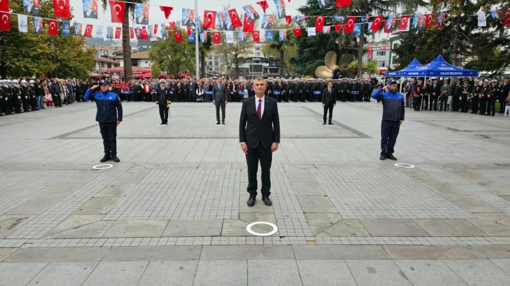 Gölcük’te Cumhuriyet Bayramı coşkusu