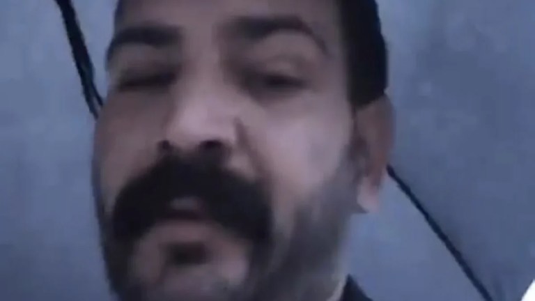 İzmit’te heykel önünde hakarete gözaltı!