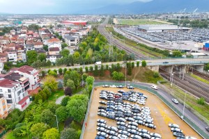 Kartepe’de yaya ve bisikletlilere yeni altgeçit