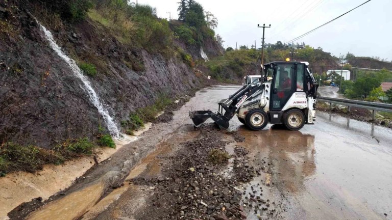 Kocaeli’de rekor sağanağa büyük müdahale