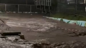 Kocaeli’de sağanak hayatı kilitledi!