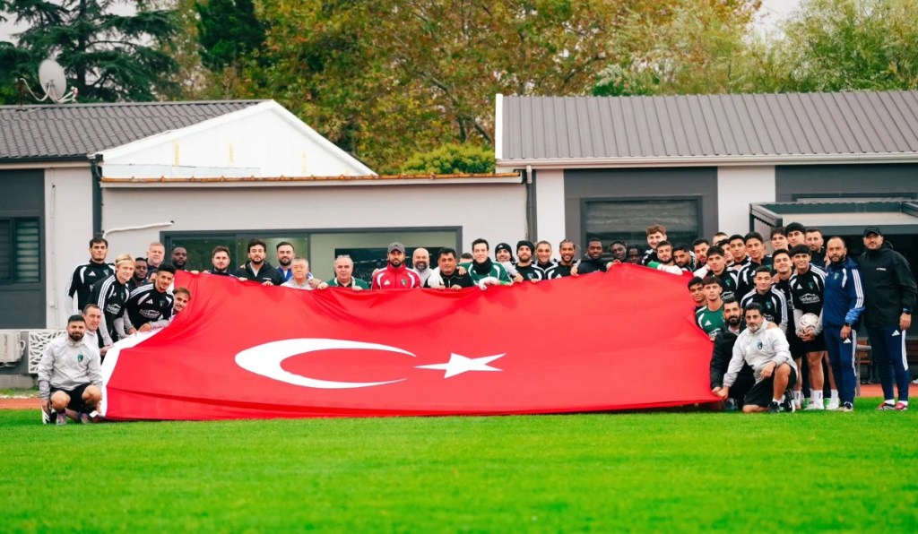 Kocaelispor Rizespor karşısında