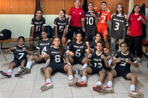 Körfez Gençlerbirliği U15 kızları 4-0 kazandı