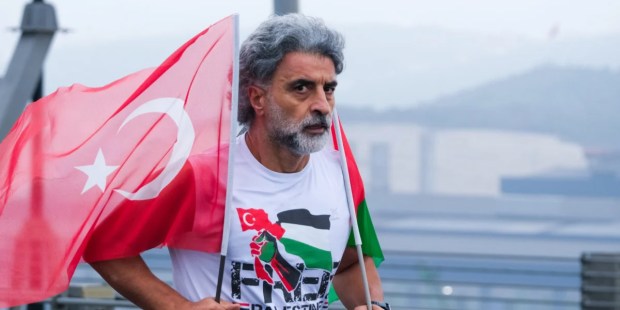 Osmangazi Köprüsü’nde Korir ve Baştuğ kazandı