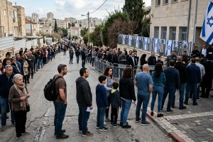 Netanyahu savaştayız diyerek oy istedi
